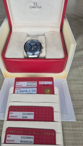 Omega Speedmaster Cronómetro Automático Azul