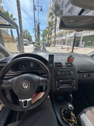 Volkswagen Touran 2011