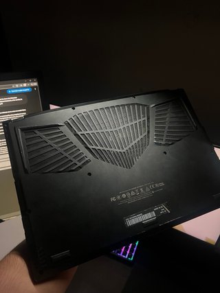 Gigabyte AERO 15 OLED SA Laptop