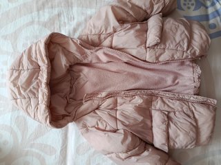 Chaqueta infantil estrellas y  acolchada rosa