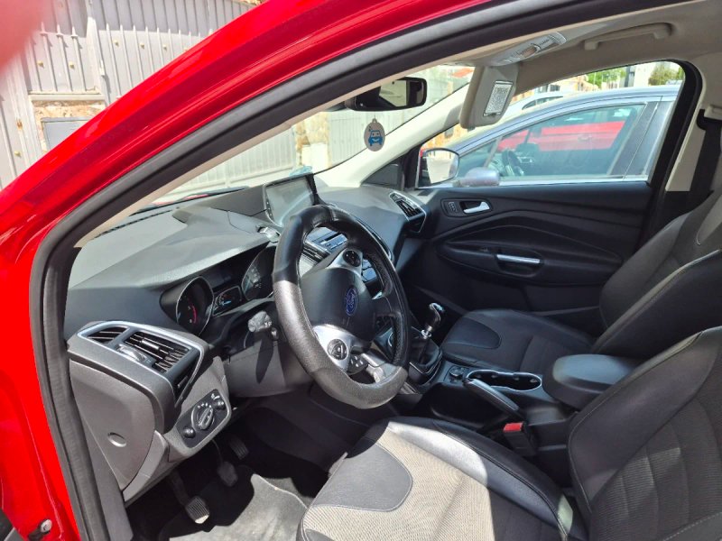 Ford Kuga 2.0 TDCi Titanium S 4x2 (2015) 2015, foto 8