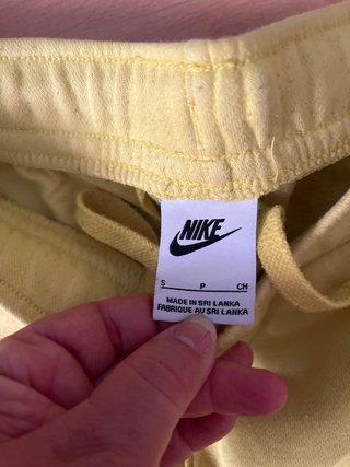 Pantalones Nike Amarillos