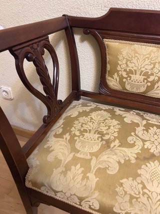 Banqueta de madera y tela