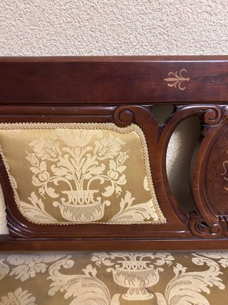 Banqueta de madera y tela