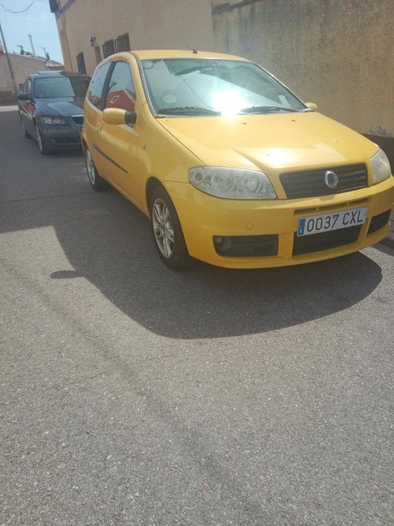 FIAT Punto 2004 - foto 1