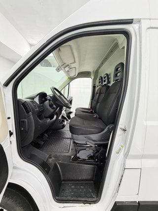 Citroën Jumper BlueHDi 103KW (140CV) Furgón 35L2H2