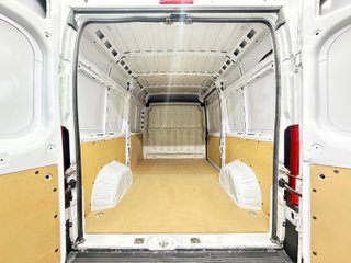 Citroën Jumper BlueHDi 103KW (140CV) Furgón 35L2H2