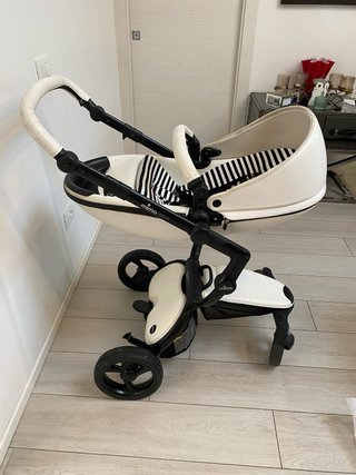 Passeggino Mima Xari originale bianco