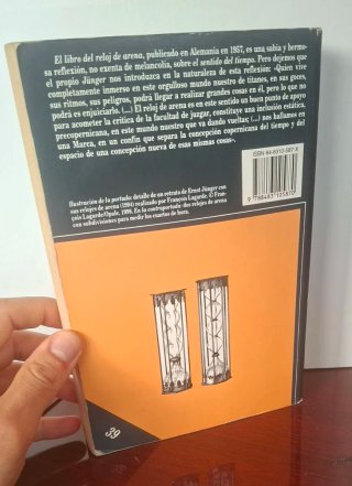 "El libro del reloj de arena" E. Jünger Tusquets
