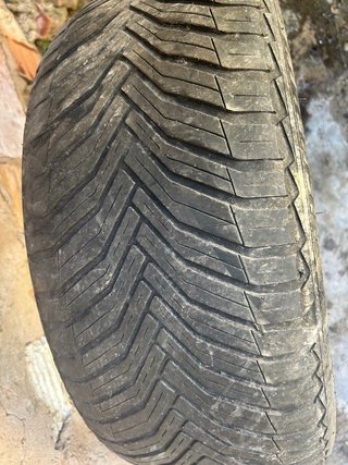 Neumáticos Michelin CrossClimate 225/40 R18 92Y