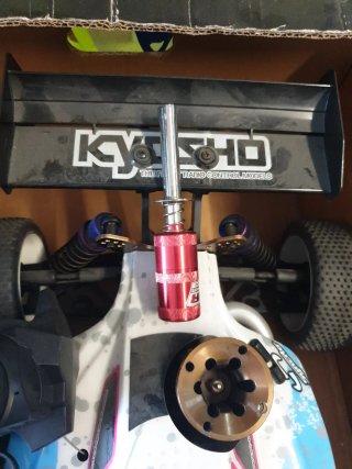 Coche radiocontrol gasolina Kyosho