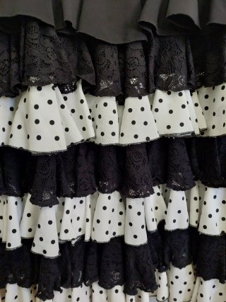 Falda flamenca para adolescente.