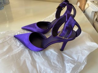 Tacones Zara Morado Satén Talla 38