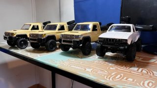 Toyota Land Cruiser LC79 RC Crawler - Nuevo