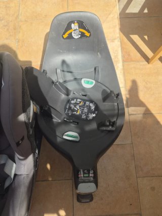 Silla Cybex Sirona Z con base y funda
