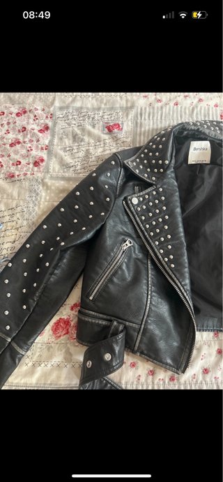 Giubbotto Bershka pelle borchie XS