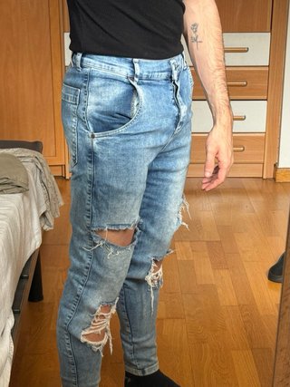 Pantalón vaquero desgarrado slim fit azul