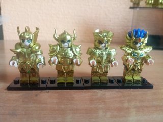 591B. Lego Caballeros del Zodiaco, 12 gold cloths