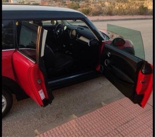 MINI Clubman 2011