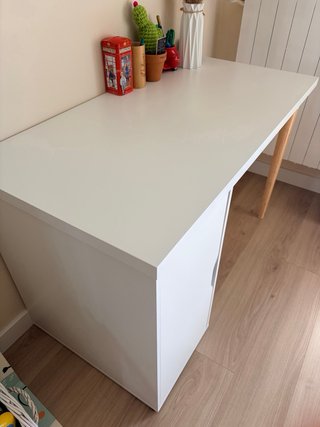 Escritorio mesa de Ikea 120x60 con almacenaje