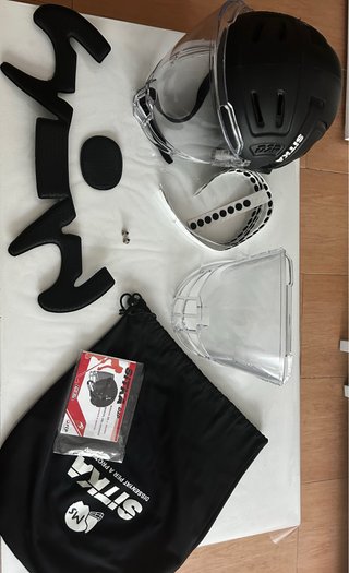 Casco Hockey Patines SITKA