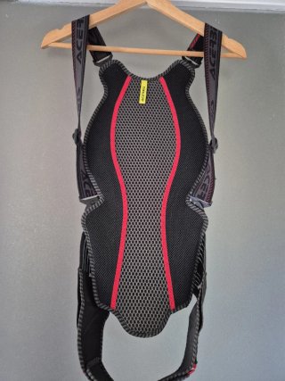 Espaldera Moto Acerbis S-M