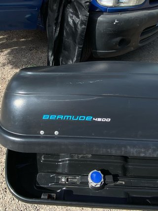 Cofre de techo Bermude 4500 / Roof Box