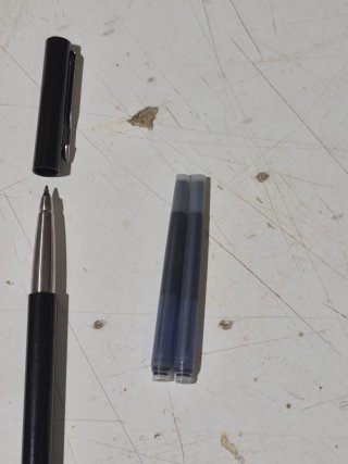 Bolígrafo y Pluma con Estuche