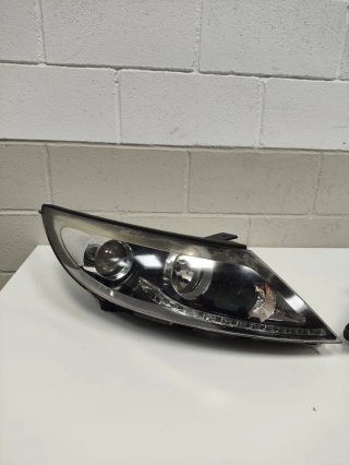Faros Kia Sportage de 2014.