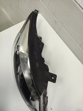 Faros Kia Sportage de 2014.
