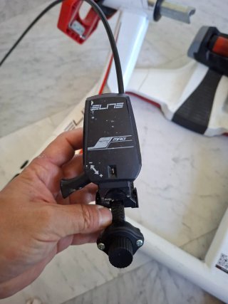 Rodillo Elite Qubo Power Mag Smart B+