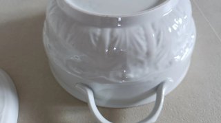 Sopera de porcelana blanca/dorada Włocławek