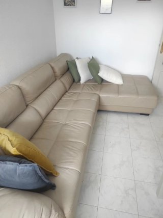 Sofá chaise longue beige
