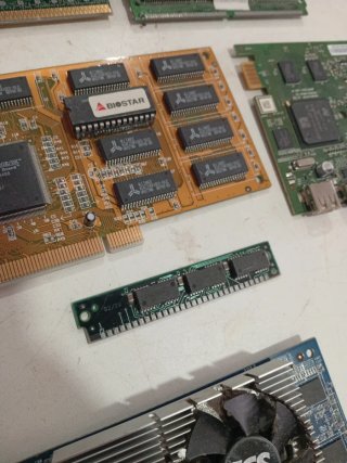 Lote Componentes PC: Gráficas y RAM rotas?