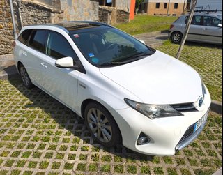 Toyota Auris TS Hybrid 2014 Familiar