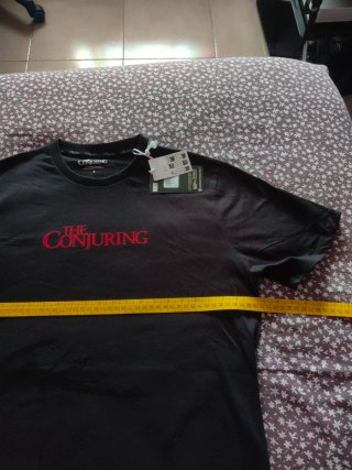 Camiseta The Conjuring Negra