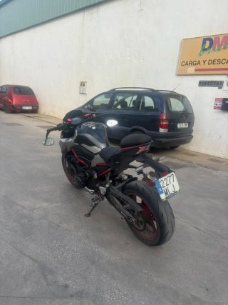 Kawasaki Z900 A2 15.600 km
