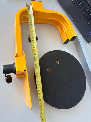 Cepo antirrobo para rueda coche/caravana