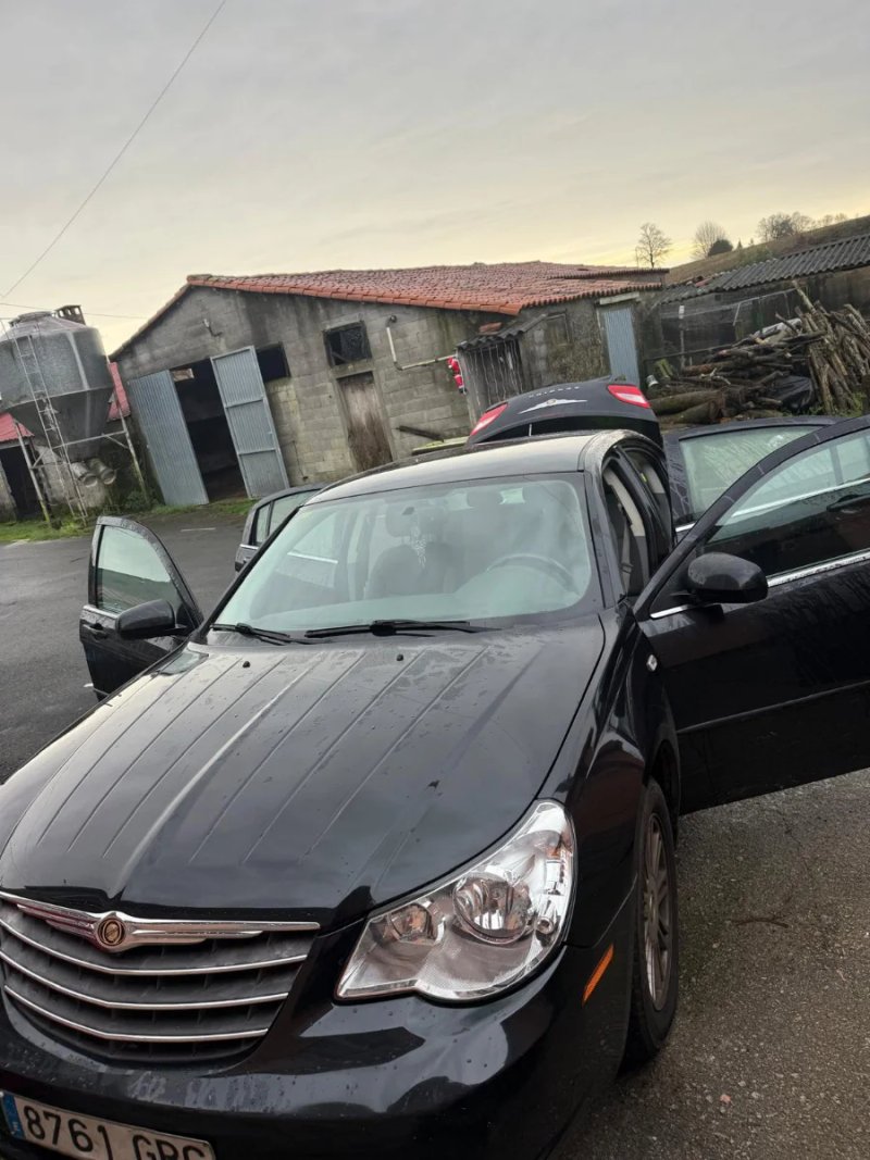 Chrysler Sebring 2010 - foto 1