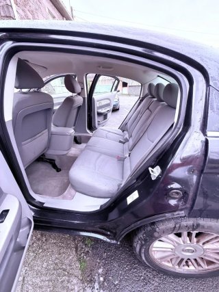 Chrysler Sebring 2010