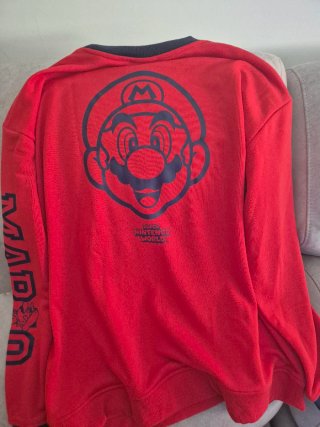 Sudadera Universal Studios Super Mario M