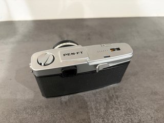 Olympus PEN FT + Objetivo F. Zuiko 38mm f/1.8