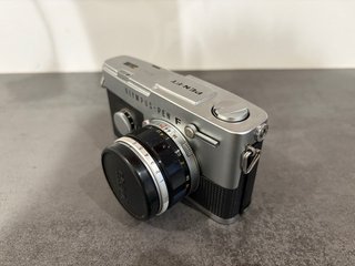 Olympus PEN FT + Objetivo F. Zuiko 38mm f/1.8