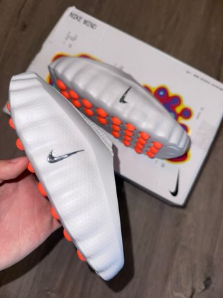 Nike Mind 001