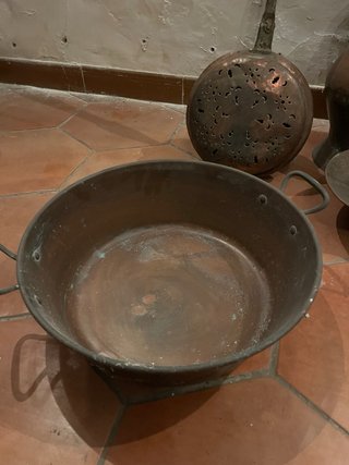 Lote de utensilios antiguos de cobre estilo rústic