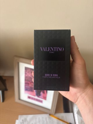 Perfume Valentino Negro y Morado