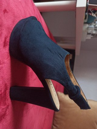 Sandalias de tacón azul marino
