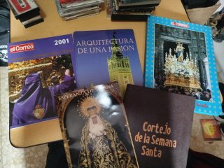 Lote 20 CD, 20 DVD,5 Libros y casette Semana Santa