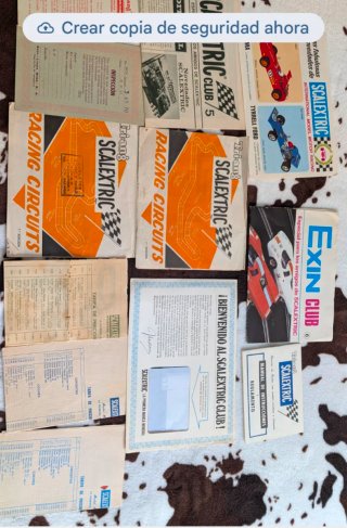 Documentos Scalextric: Circuitos, Club y Manuales
