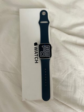 Apple Watch SE (Gen 2) 40mm GPS + Cellular